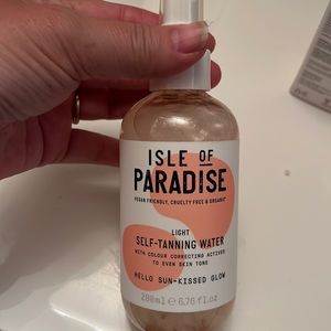 Isle of paradise self tanning water